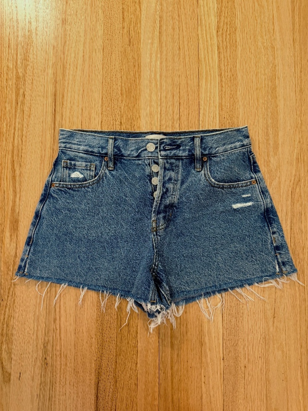 Pacsun Medium Wash High-Rise Relaxed Jeanshort: 25 Women’s